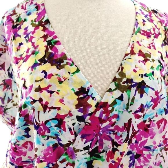 Glorious CAbi floral print top - Picture 1 of 11